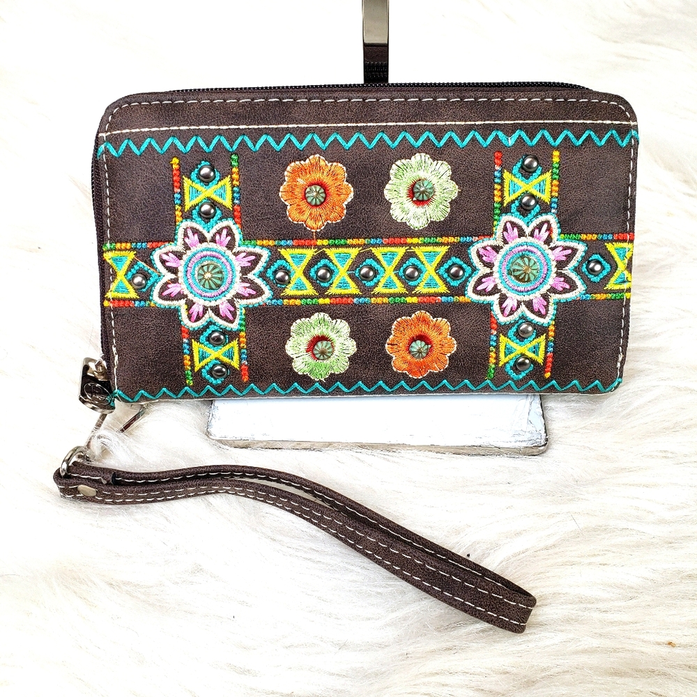 NWT Embroidered Studded Vegan Leather Wristlet
